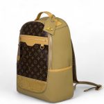 LV рюкзак Outdoor коричневая канва в монограмму со вставками из желтой кожи