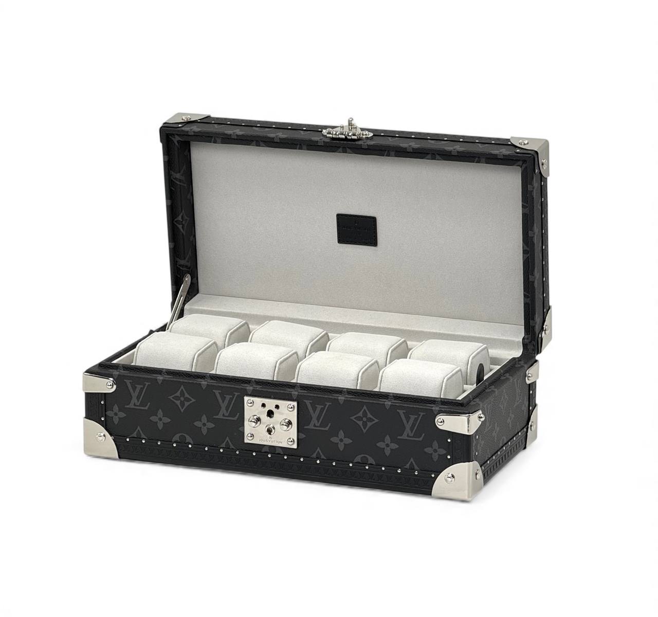 lv-shkatulka-chernaya-monogramm-pod-chasy-seraya-vnutri.jpg LV шкатулка черная монограмм под часы серая внутри — изображение 1