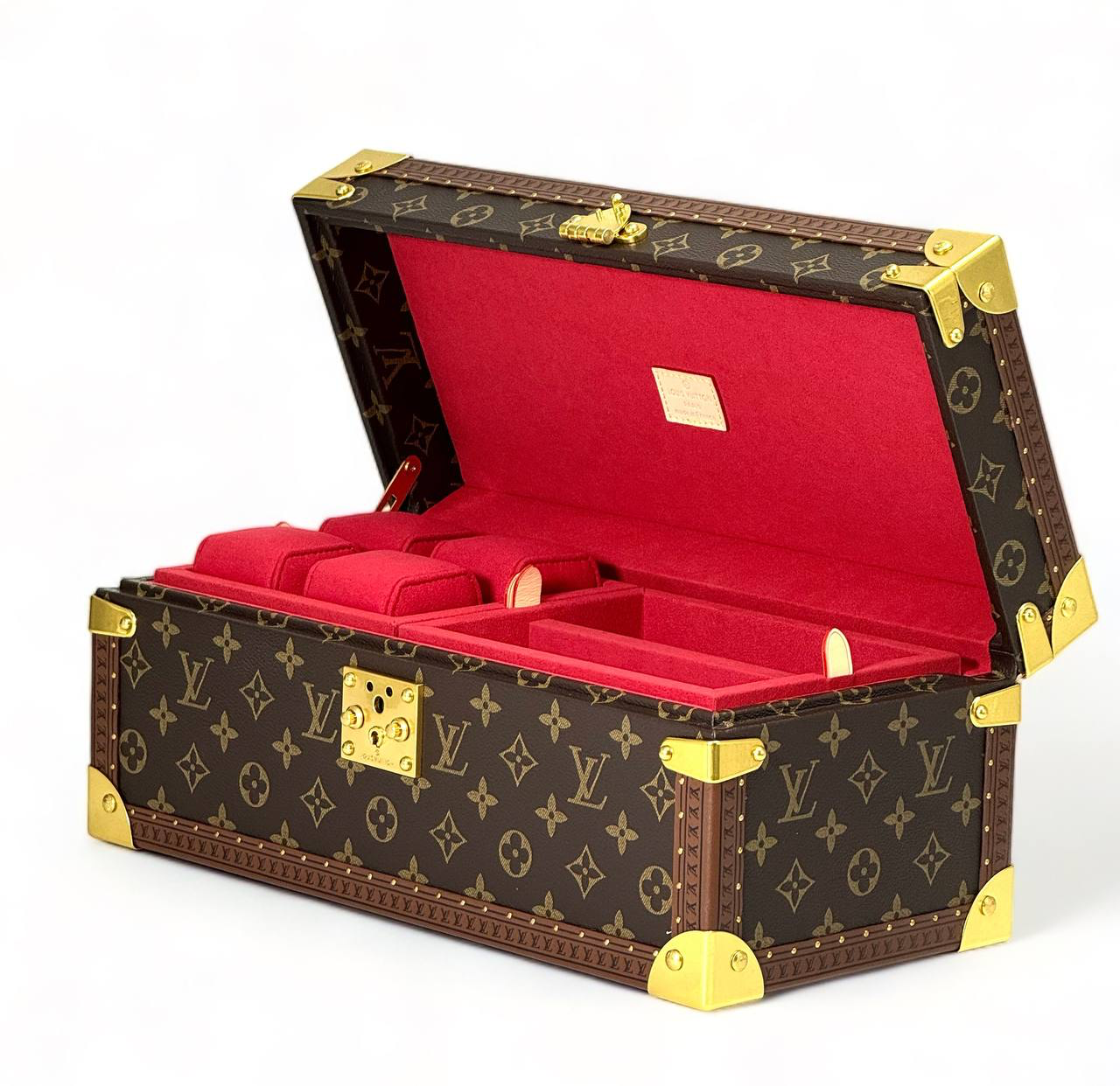 lv-shkatulka-pod-chasy-pryamougolnaya-korichnevaya-monogramma-krasnaya-vnutri.png LV шкатулка под часы прямоугольная коричневая монограмма красная внутри — изображение 1