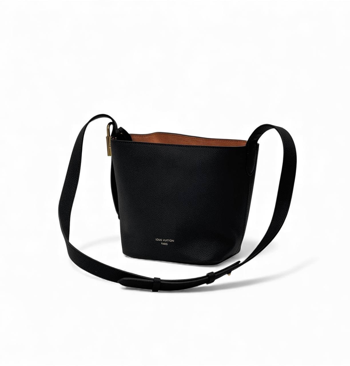 lv-sumka-chernaya-kozha-zoloto.jpg LV сумка черная кожа золото — изображение 1