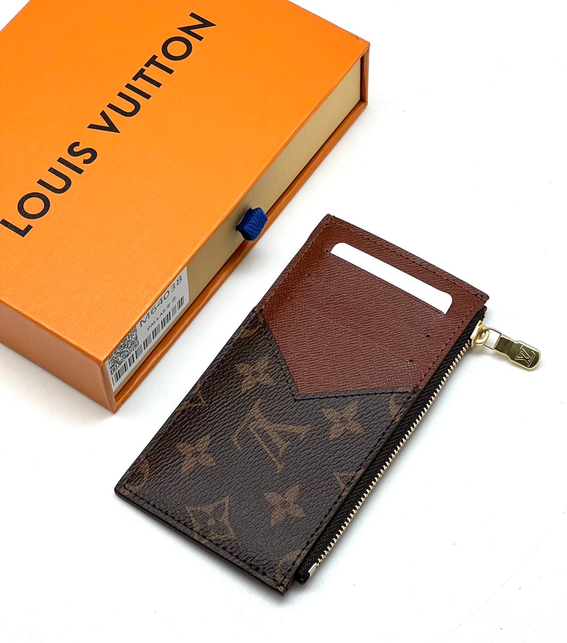 lv-vizitnicza-dlinnaya-na-molnii-korichnevaya-monogramma.jpg LV визитница длинная на молнии коричневая монограмма — изображение 1