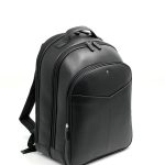 MONTBLANC рюкзак из черной гладкой кожи с двумя большими отделениями и большим карманом на молнии