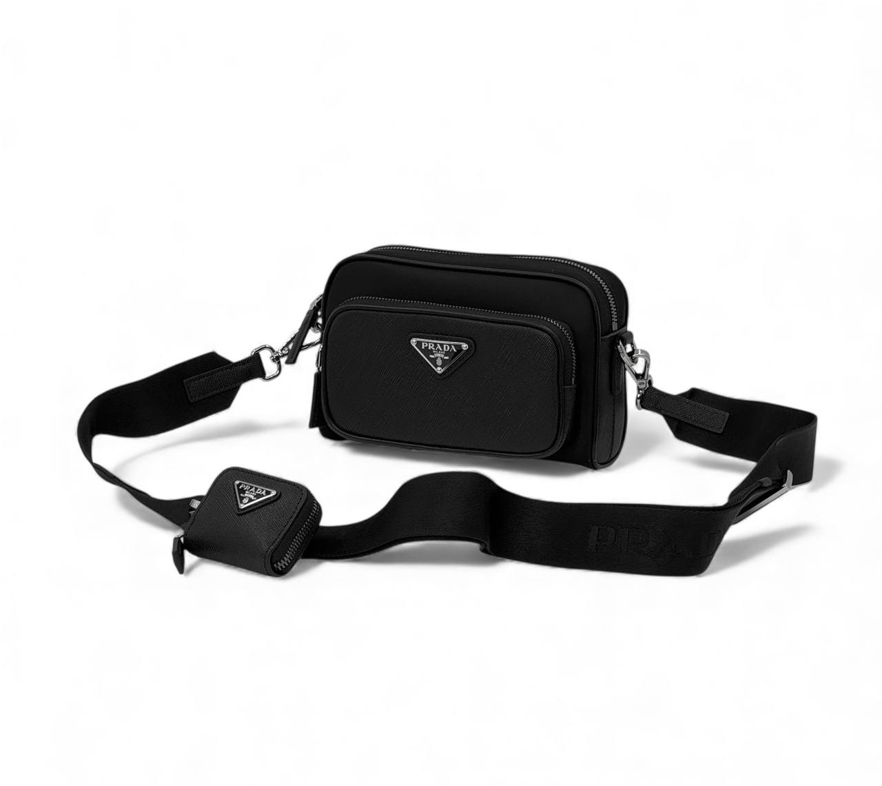 prada-messendzher-dva-otdeleniya-cheryj-nejlo-kozha.jpg PRADA мессенджер два отделения черый нейло-кожа — изображение 1