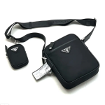 PRADA мессенджер нейлон черный, с подвесным карманом