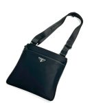 PRADА мессенджер узкий с передним карманом на молнии, Черный нейлон