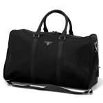 PRADA нейлон черная с плечевым ремнем большая