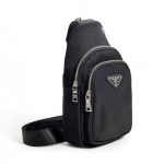 PRADA слинг нейлон черный треугольный логотип отделка из кожи софьяно