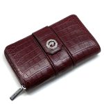SR кошелек крокодил хлястик магнит бордовый