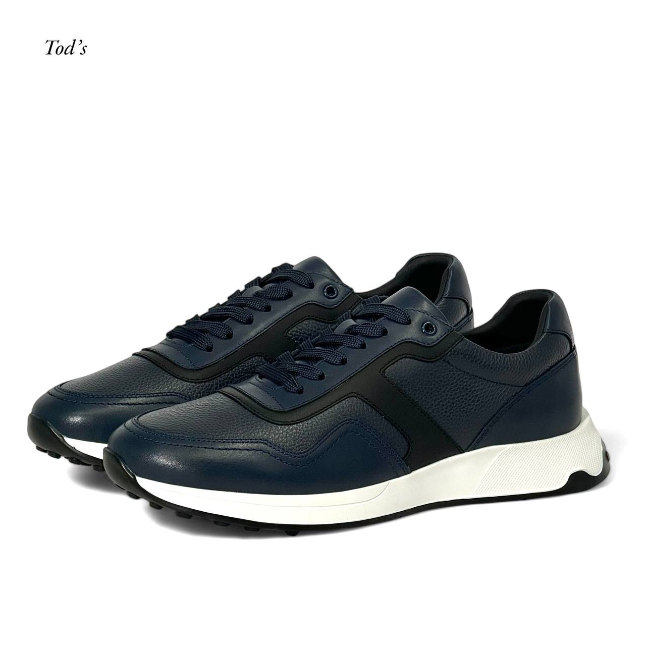 tods-krossovki-sinie-kozha-na-beloj-podoshve.png TODS кроссовки синие кожа на белой подошве — изображение 1