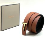 TOM FORD Ремень черно-коричневый выпуклая золотая буква Т на черном основании