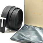 TOM FORD Ремень черный надпись бренда по середине