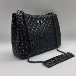 VALENTINO сумка жеваная кожа с шипами черная