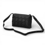 BV мессенджер черная гладкая кожа крупное плетение на молнии