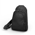 BV слинг  комбинированная гладкая черная кожа с мелким плетением два отделения на молнии